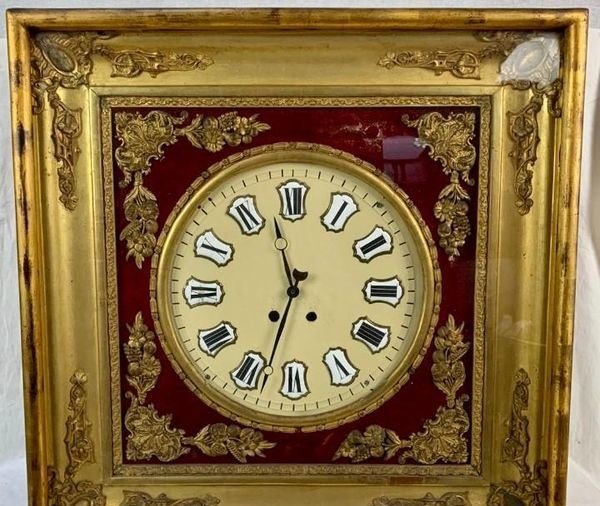 CAJA DE RELOJ MOREAU- SIGLO XIX- NO TIENE LA MAQUINA ORIGINAL